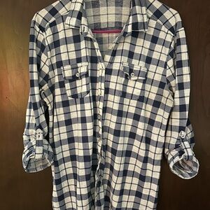 French Laundry Navy & White Plaid Long Sleeve Shirt w/2 Pockets & Sleeve Garters
